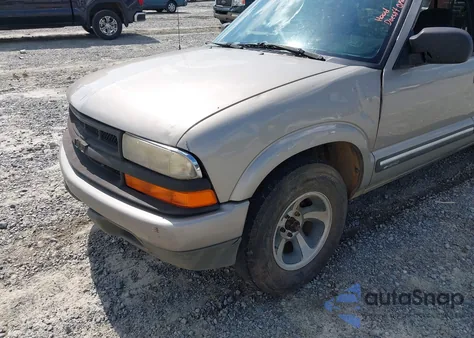 2000 Chevrolet S-10 Ls from USA, damaged, VIN 1GCCS19W1Y8258965